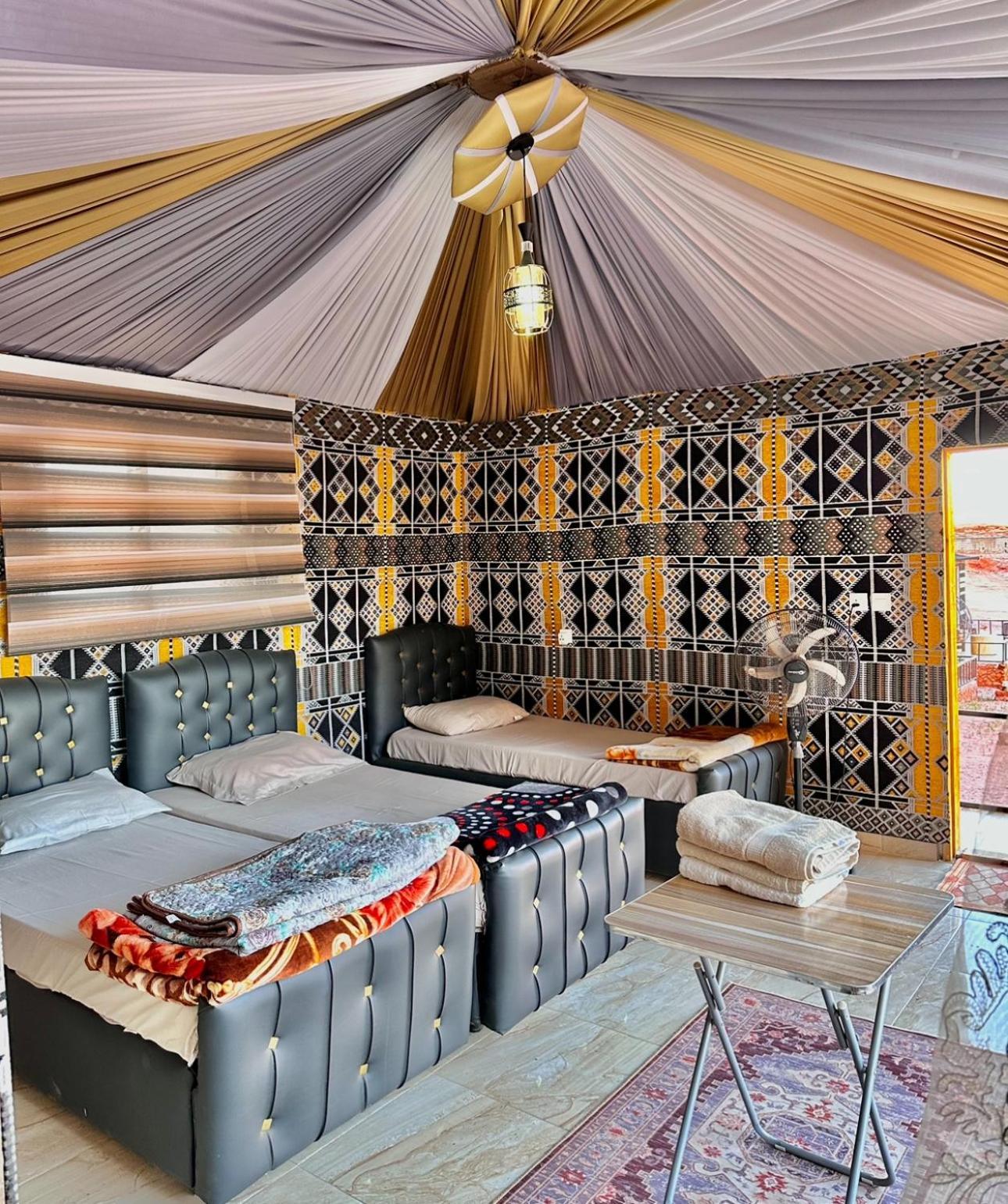 Rum Flower Bubbles Luxury Camp Вади Рум Екстериор снимка