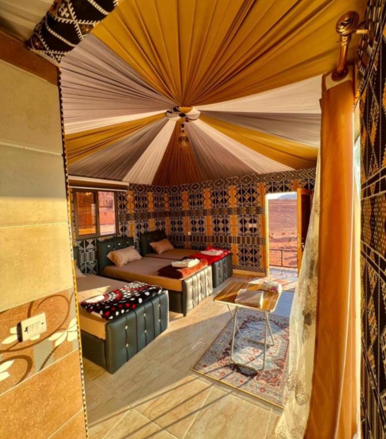 Rum Flower Bubbles Luxury Camp Вади Рум Екстериор снимка