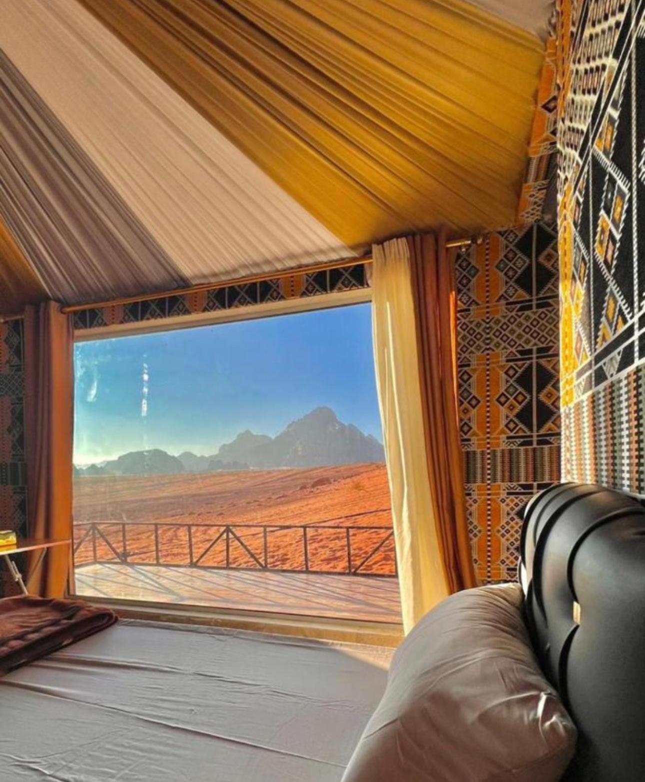 Rum Flower Bubbles Luxury Camp Вади Рум Екстериор снимка